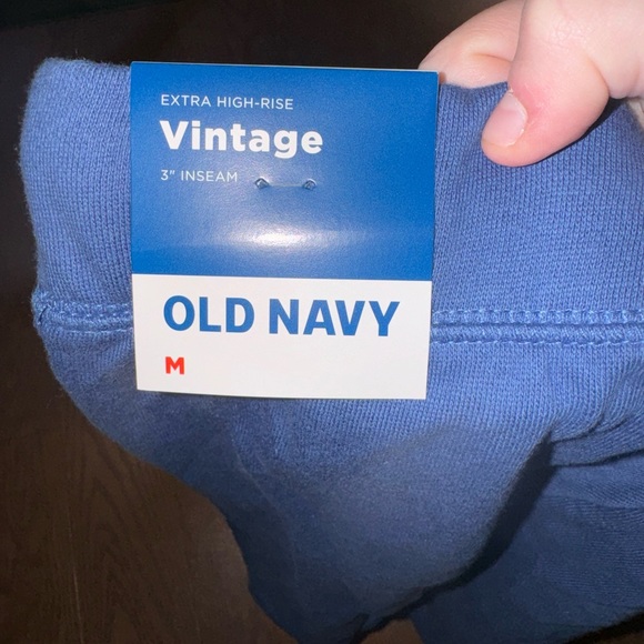 High rise shorts - Picture 3 of 5